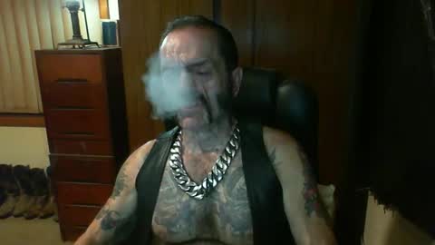 leathergreaser online show from March 1, 5:27 pm