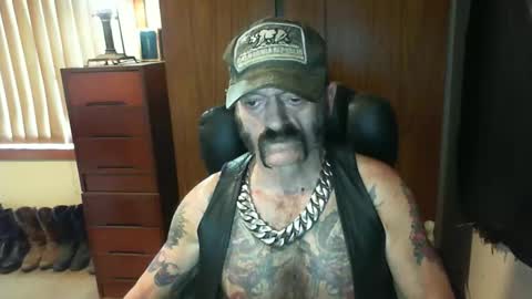 leathergreaser online show from March 10, 10:45 pm