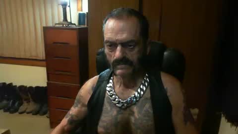 leathergreaser online show from March 12, 1:19 pm