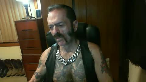 leathergreaser online show from February 10, 6:24 pm