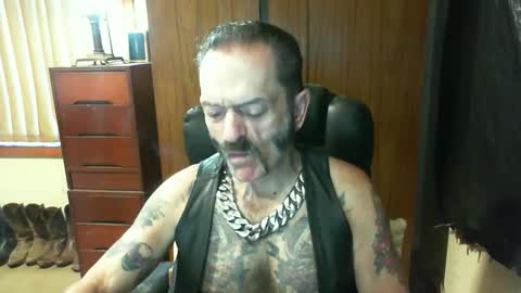 leathergreaser online show from February 16, 8:11 pm