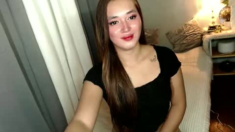 Snapshot of lebo_might chatting on December 18, 1:23 pm Coleen online show from December 18, 1:23 pm