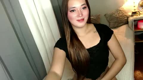 Snapshot of lebo_might chatting on December 18, 10:19 am Coleen online show from December 18, 10:19 am
