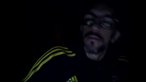Snapshot of lebusheur3 chatting on December 25, 6:41 am Gigi online show from December 25, 6:41 am