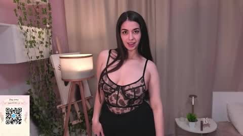 Jasmine online show from May 12, 7:12 pm