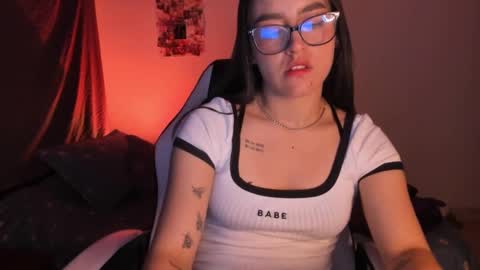 leejhonsonnn online show from January 18, 2:58 am