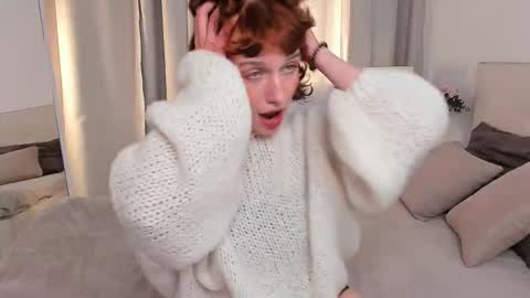 leelooyolo online show from October 14, 3:37 pm