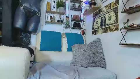 leenar_key online show from July 31, 2:12 am
