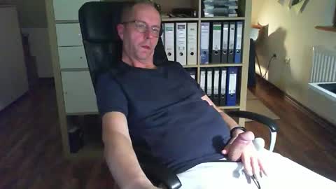 Dave online show from December 14, 1:45 am