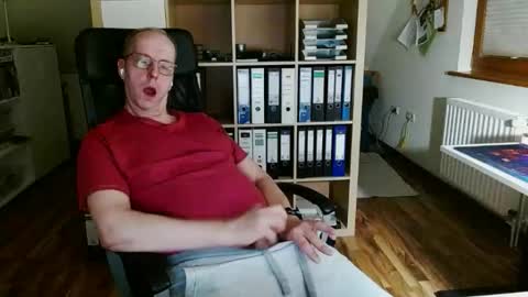 Dave online show from April 3, 9:55 pm