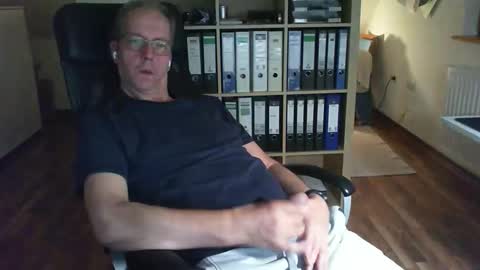 Dave online show from November 3, 11:50 pm