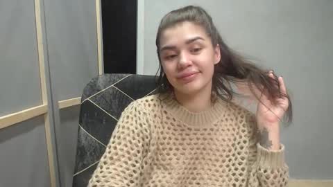 Liya online show from November 25, 8:40 pm