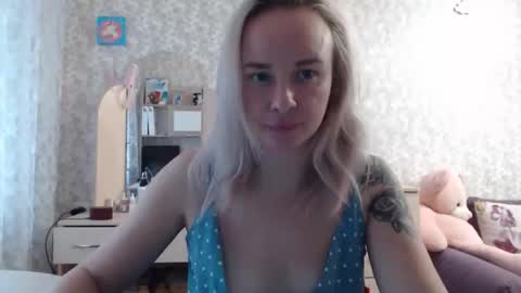 leggywily25 online show from October 13, 11:12 am