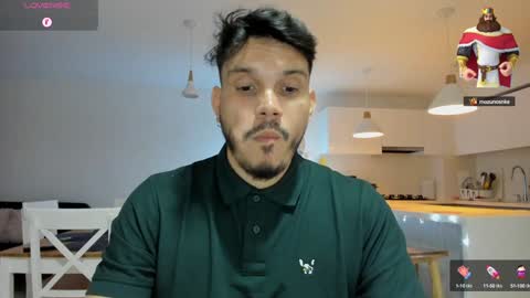 Snapshot of legolas_15 chatting on December 11, 5:00 am Alejandro online show from December 11, 5:00 am