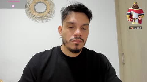 Snapshot of legolas_15 chatting on December 29, 8:55 am Alejandro online show from December 29, 8:55 am