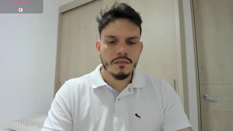 Snapshot of legolas_15 chatting on February 15, 11:17 am Alejandro online show from February 15, 11:17 am