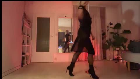 legsylegsinton online show from February 26, 9:07 pm