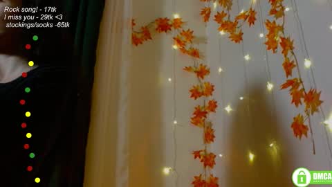 hey Im Leia and I love rock  online show from November 22, 8:18 pm