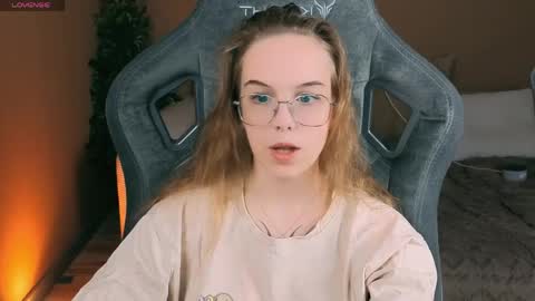 Leia online show from May 24, 12:56 pm