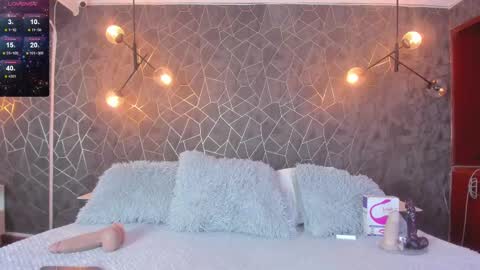 LEIGH ANGELS online show from September 14, 11:39 pm