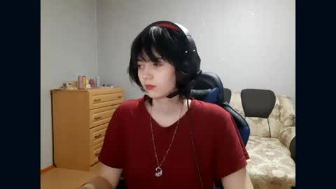Viola online show from May 10, 9:10 pm