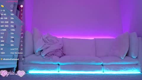 Leighla online show from September 25, 1:34 am