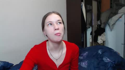 leila_bambi_ online show from March 10, 5:29 pm