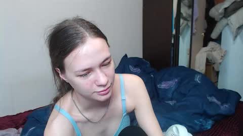 leila_bambi_ online show from March 4, 4:41 pm