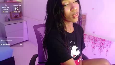 Snapshot of leilaebony_ chatting on September 8, 2:38 pm leilaebony_ online show from September 8, 2:38 pm