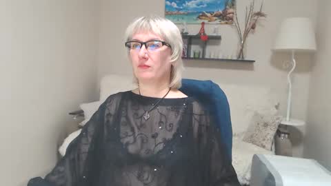 Leila Kinky online show from January 31, 3:11 pm