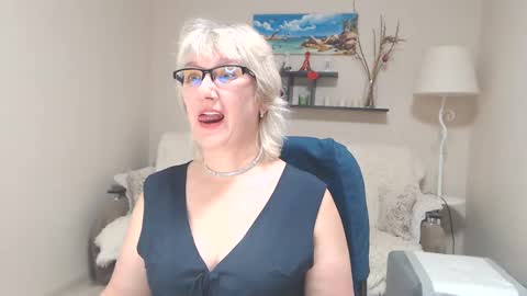 Leila Kinky online show from February 22, 12:08 pm
