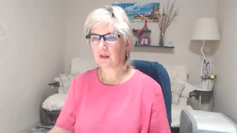 Leila Kinky online show from September 26, 3:25 am