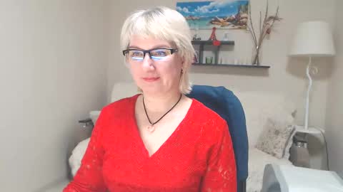 Leila Kinky online show from February 3, 8:24 am