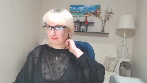 Leila Kinky online show from January 22, 7:46 am