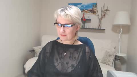 Leila Kinky online show from January 31, 2:37 am