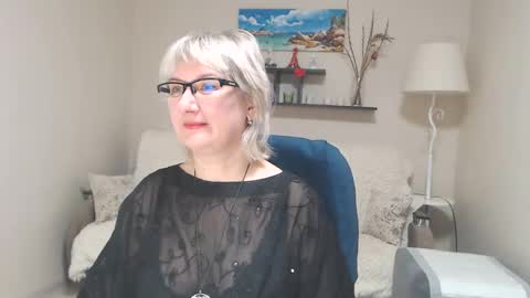 Leila Kinky online show from February 10, 8:09 am