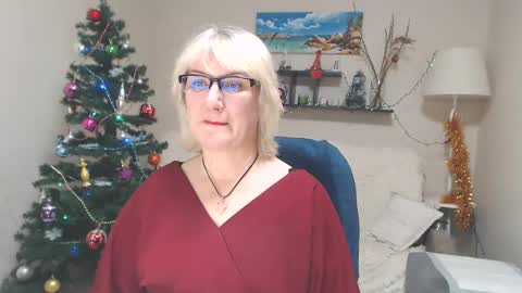 Leila Kinky online show from January 13, 12:35 pm