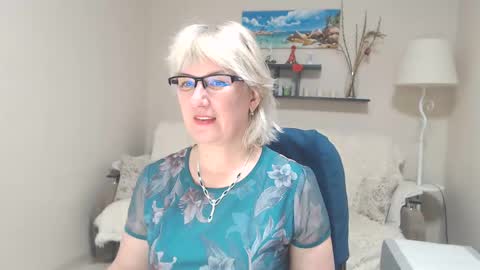 Leila Kinky online show from February 21, 8:07 am