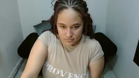 leilaparkersex69 online show from March 28, 12:39 pm