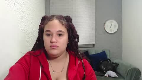 leilasosexy online show from June 18, 12:32 pm