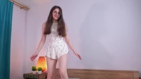 Luna online show from November 2, 7:30 am