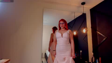 Leloo  online show from May 31, 3:05 am