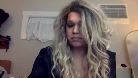 Jennifer online show from January 4, 6:19 am