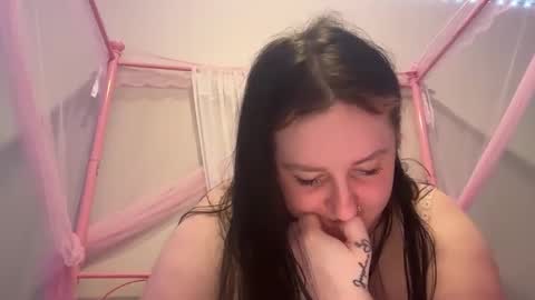 lena_chats online show from March 11, 9:24 am