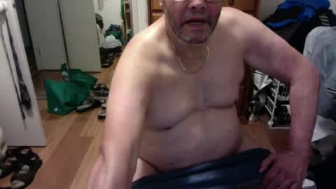 Snapshot of lennyfife chatting on February 5, 12:27 pm Pussylicker online show from February 5, 12:27 pm