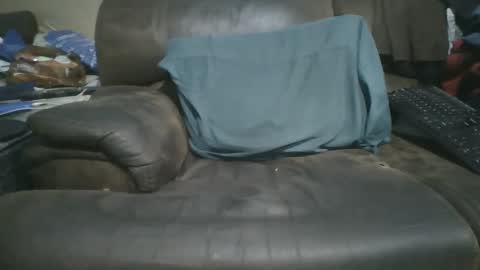 Snapshot of leo0m3d1n4 chatting on February 9, 11:47 am Leonel Rodrigo rod online show from February 9, 11:47 am
