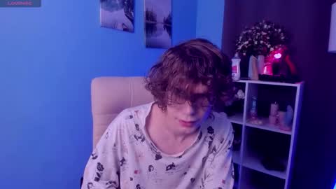 Leo online show from November 5, 2:30 pm