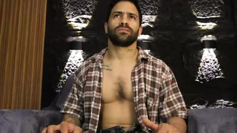 Leo  Diaz online show from May 23, 12:39 am