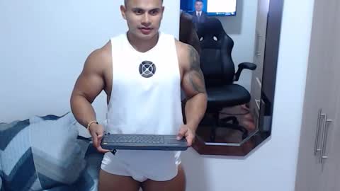 Leo online show from February 21, 12:35 am