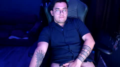 leo_star69 online show from December 24, 3:05 am